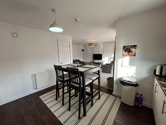 2 Bedroom Apartment For Sale In Thornhill Court, Elgin, IV30
