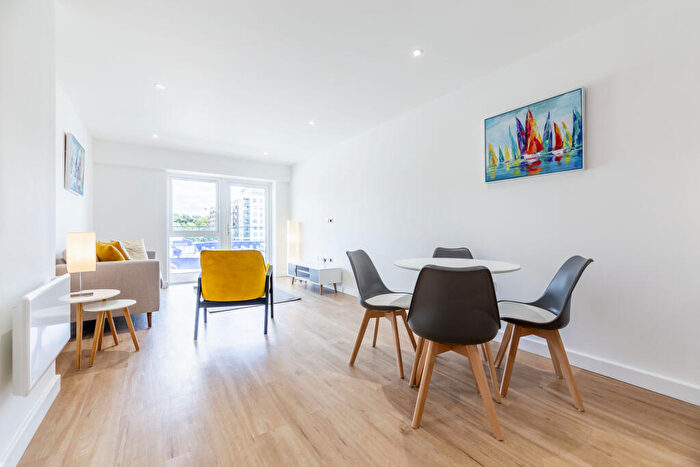 1 Bedroom Apartment To Rent In Cornelia House, Caversham Road, Colindale, London, NW9