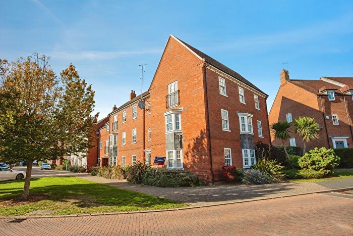 2 Bedroom Flat For Sale In Willow Road, Loughborough, Leicestershire, LE12