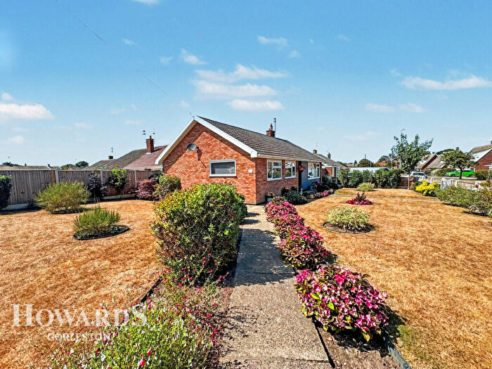 3 Bedroom Detached Bungalow For Sale In Emmanuel Avenue, Gorleston, NR31