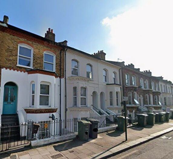 1 Bedroom Flat To Rent In Railton Road, Herne Hill, SE24