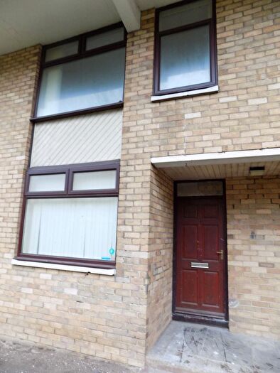 3 Bedroom Maisonette To Rent In Neville Court, Washington, NE37