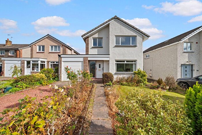 3 Bedroom Detached House For Sale In Birch Avenue, Stirling, FK8