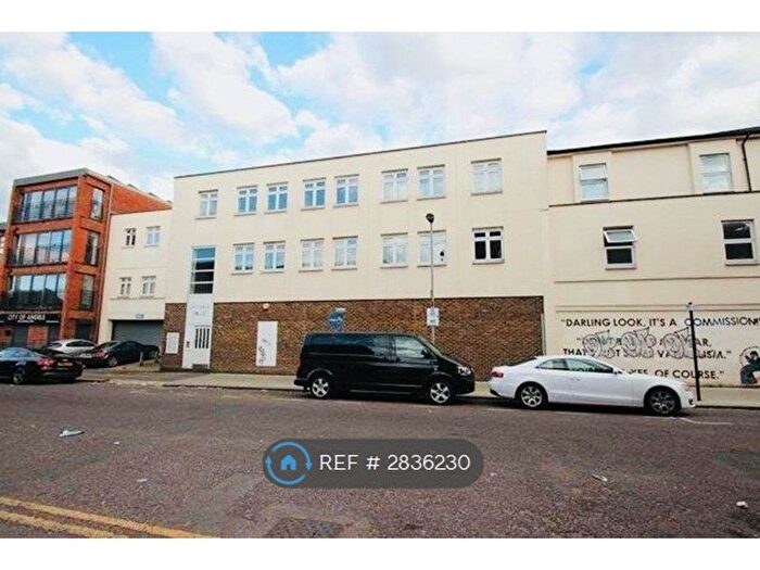 Studio To Rent In Whymark House, London, N22