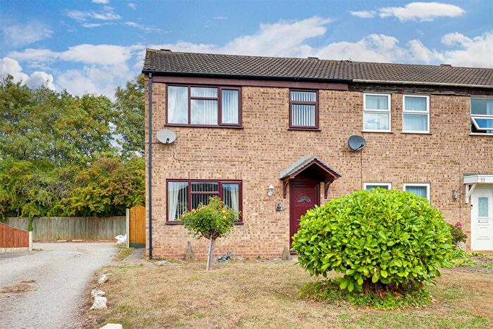 3 Bedroom Terraced House For Sale In Sandringham Road, Sandiacre, Nottinghamshire, NG10