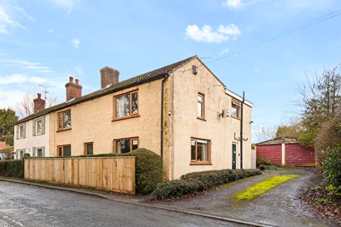 4 Bedroom Semi Detached House For Sale In West Street, North Kelsey, LN7