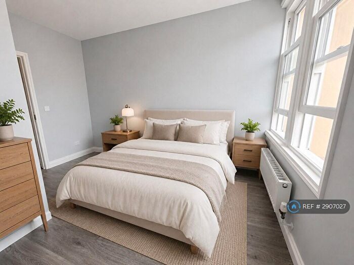 3 Bedroom Flat To Rent In Gloucester Road, Bristol, BS7