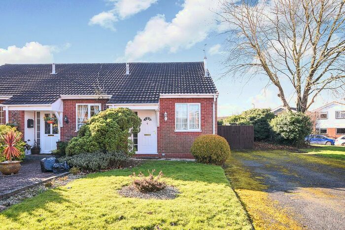 1 Bedroom Detached House To Rent In Kingston Close, Droitwich, Worcestershire, WR9