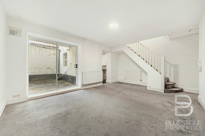 1 Bedroom Flat To Rent In Station Road, London, SE25