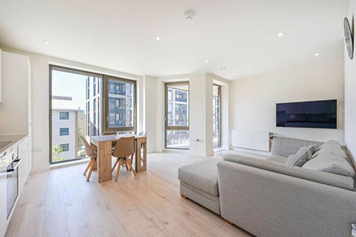 2 Bedroom Flat For Sale In Flour Millers House, , Docklands, London, E14