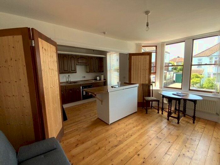 2 Bedroom End Of Terrace House To Rent In Imperial Road, Hengrove, Bristol, BS14