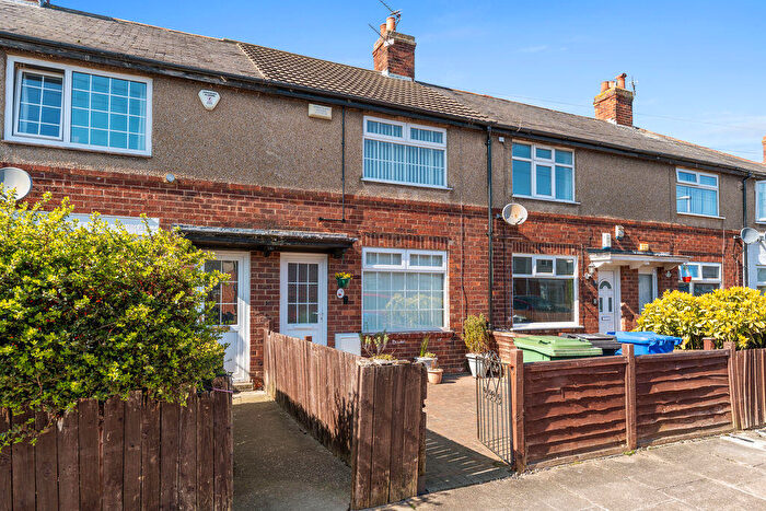 3 Bedroom Terraced House For Sale In Sidney Road, Grimsby, DN34