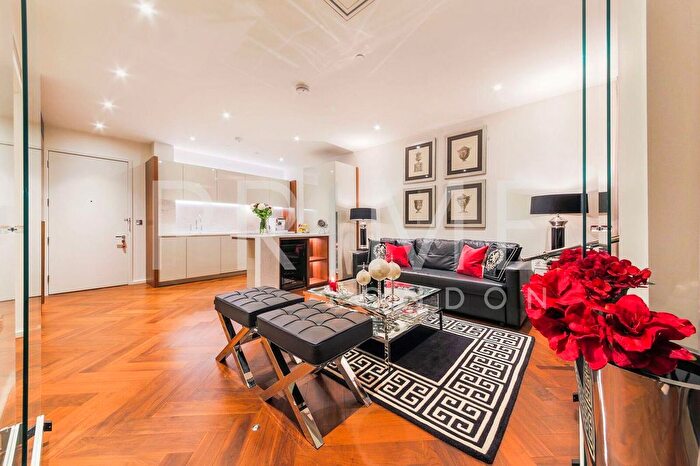1 Bedroom Flat For Sale In Capital Building, New Union Square, Embassy Garden, SW11