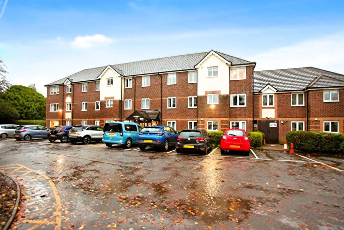 1 Bedroom Flat For Sale In Velindre Road, Cardiff, CF14