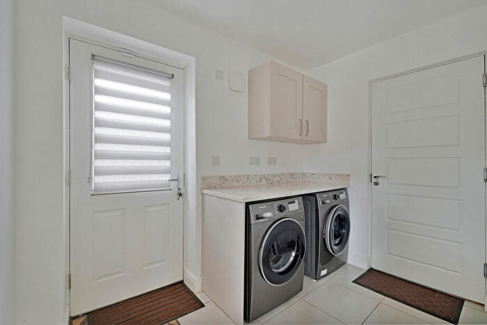 4 Bedroom Detached House For Sale In Blackstone Drive, Shireoaks, Worksop, S81