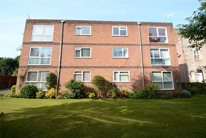 2 Bedroom Flat To Rent In Forest Road, Oxton, Wirral, CH43