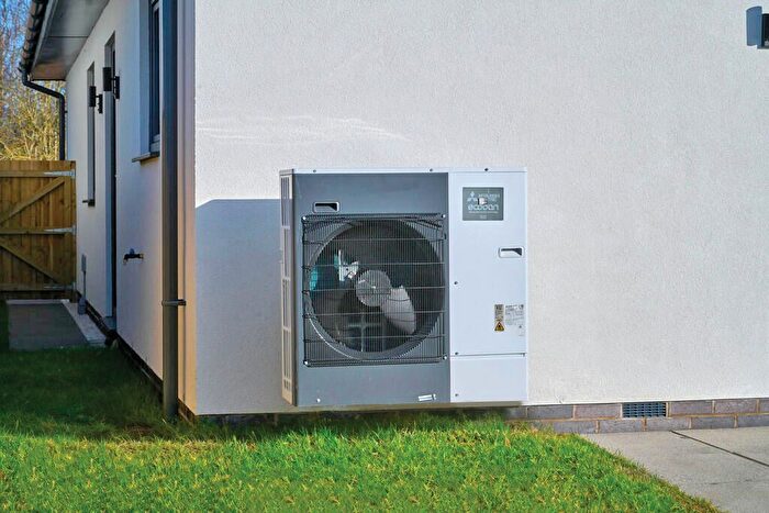 3 Bedroom Detached Bungalow For Sale In The Ramsdell, Cypress Way, The View, Burton Waters, LN1