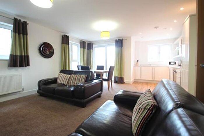 2 Bedroom Flat To Rent In Roma House, Charrington Place, St. Albans, AL1