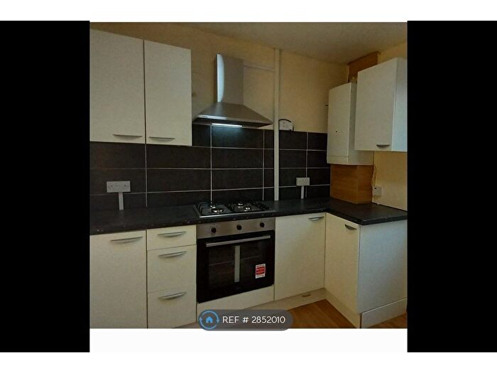 2 Bedroom Terraced House To Rent In Lodge Avenue, Dagenham, RM8