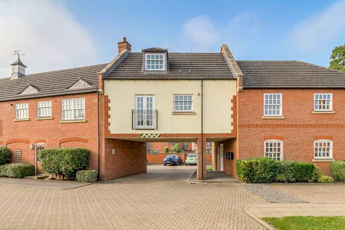 1 Bedroom Flat To Rent In Reffield Close, Towcester NN12