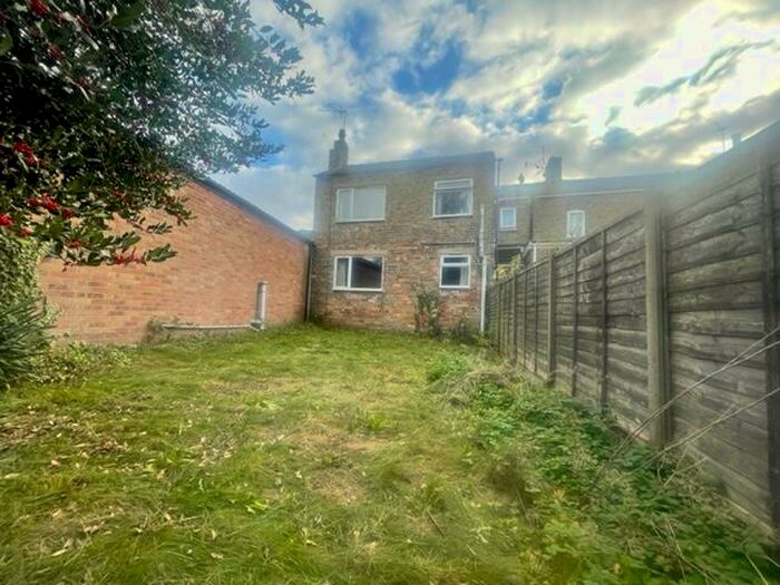 2 Bedroom End Of Terrace House To Rent In Queen Street, Bardney, Lincoln, LN3