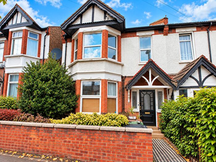 2 Bedroom Flat For Sale In James Lane, James House, E10