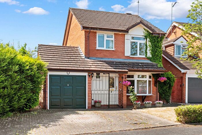3 Bedroom Detached House For Sale In St. John's Close, Claines, Worcester, WR3