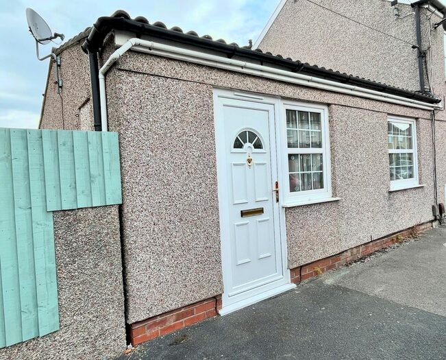 1 Bedroom Flat To Rent In Russell Avenue, Bristol, BS15