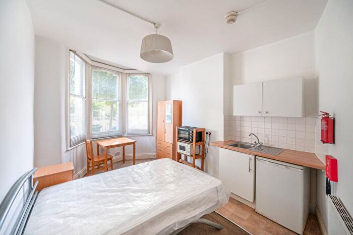 Studio To Rent In Sumatra Road, West Hampstead, London, NW6