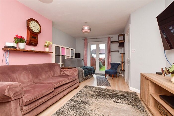 3 Bedroom Semi Detached House For Sale In Page Crescent, Croydon, Surrey, CR0