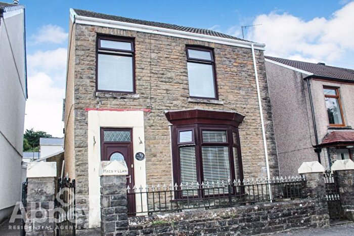 3 Bedroom Detached House For Sale In Henfaes Road, Tonna, Neath, SA11
