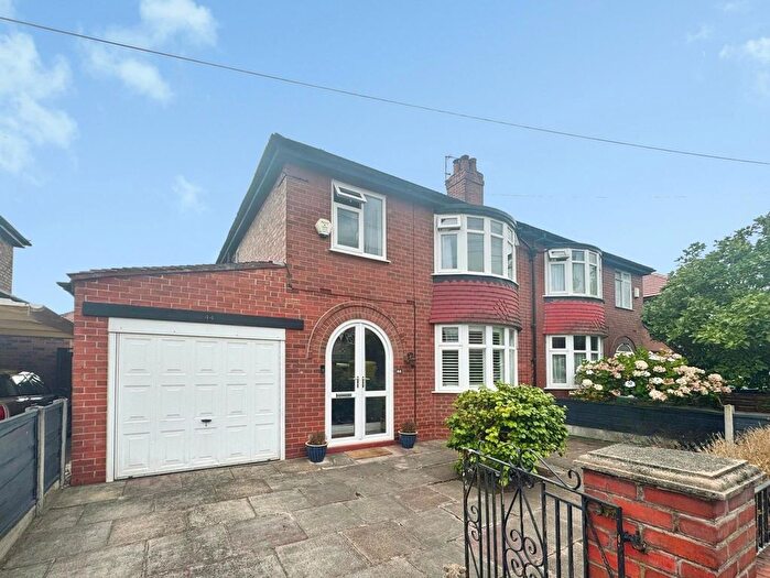 3 Bedroom Semi-detached House To Rent In Stanley Road, Heaton Moor, Stockport, SK4