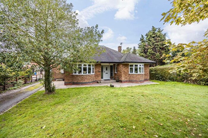 2 Bedroom Detached Bungalow For Sale In Staythorpe Road, Averham, Newark, NG23