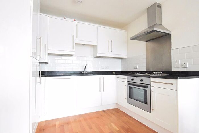 1 Bedroom Flat To Rent In Elm Grove, Wimbledon, London, SW19
