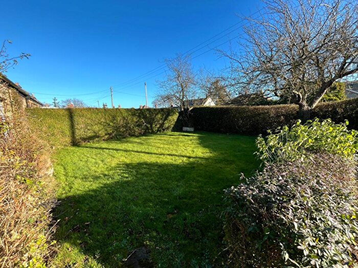 3 Bedroom Cottage For Sale In The Village, Christon Bank, NE66