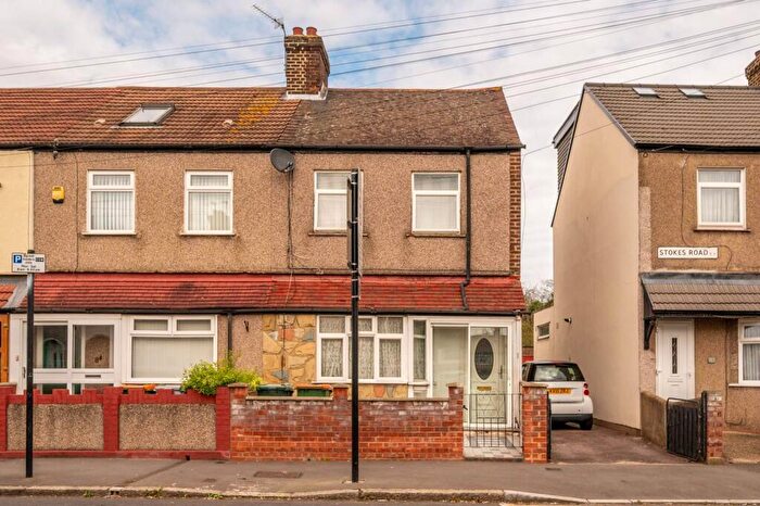3 Bedroom Terraced House For Sale In Stokes Road, Upton Park, London, E6