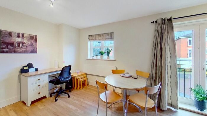 2 Bedroom Flat To Rent In Badgerdale Way, Littleover, Derby, Derbyshire DE23