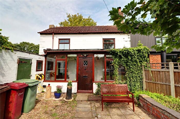 3 Bedroom Semi-Detached House For Sale In Greenhill Road, Haxey, Lincolnshire, DN9