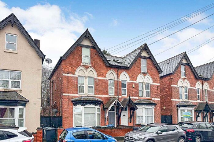 5 Bedroom House Of Multiple Occupation For Sale In Gillott Road, Birmingham, B16