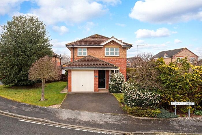 3 Bedroom Detached House For Sale In Stuart Close, Strensall, York, North Yorkshire, YO32