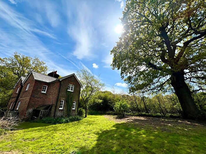 4 Bedroom Detached House To Rent In Chapel Lane, Lewes, BN7