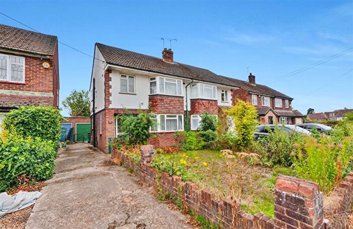 3 Bedroom Semi-Detached House For Sale In Iverdale Close, Iver, SL0