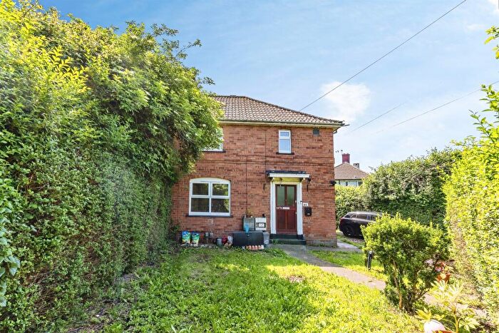 1 Bedroom Apartment For Sale In Pen Park Road, Bristol, BS10