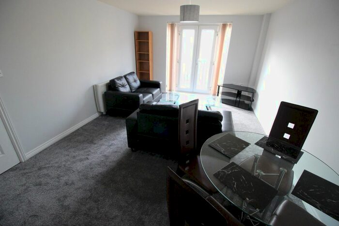 2 Bedroom Flat To Rent In The Fusion, Middlewood Locks, Salford, M5