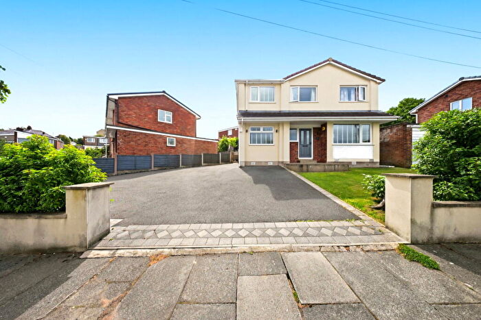 4 Bedroom Detached House For Sale In Wensley Close, Burnley, BB11