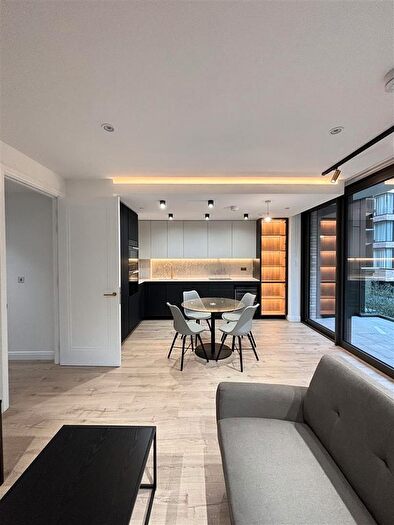 2 Bedroom Flat To Rent In Dingley Road, London, EC1V