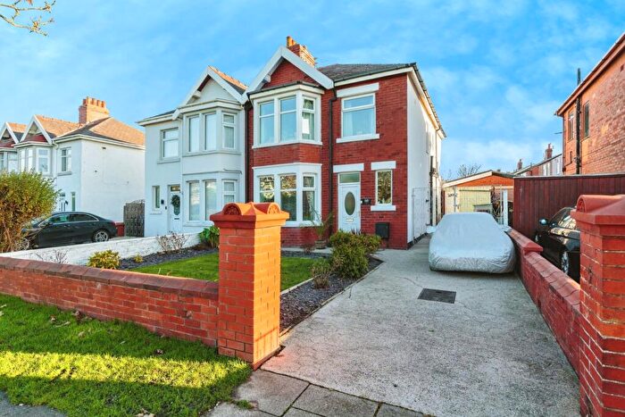 3 Bedroom Semi Detached House For Sale In Devonshire Road, Blackpool, FY2