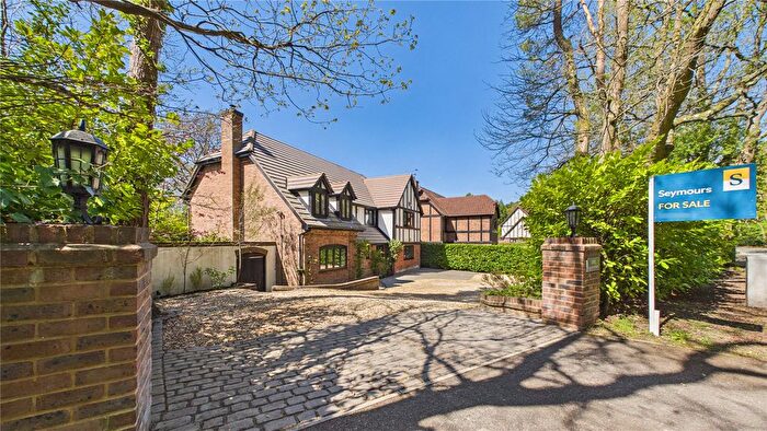 6 Bedroom Detached House For Sale In Frimley, Camberley, Surrey, GU16