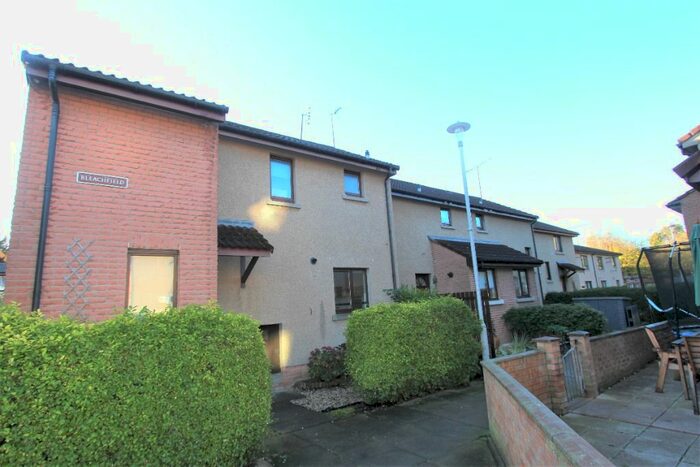 3 Bedroom Terraced House To Rent In Bleachfield, Leith, Edinburgh, EH6