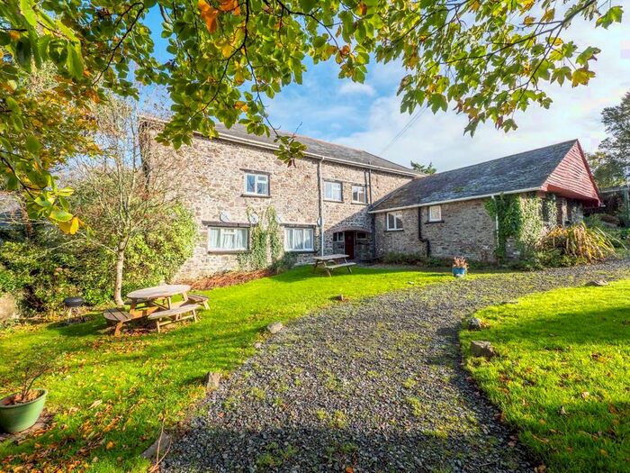 4 Bedroom Barn Conversion To Rent In Welcombe, Bideford, EX39